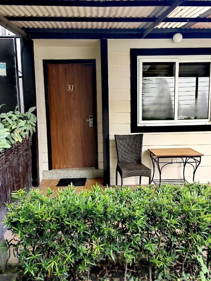 Batangas Country Club Hotell Exteriör bild