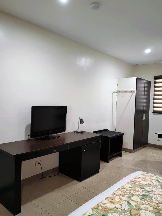 Batangas Country Club Hotell Exteriör bild